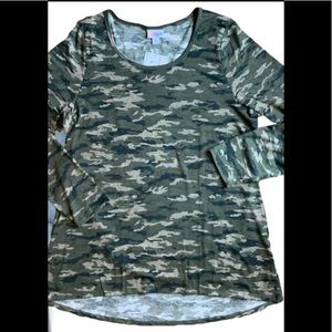 New With Tags LulaRoe 2X Camo Lynnae